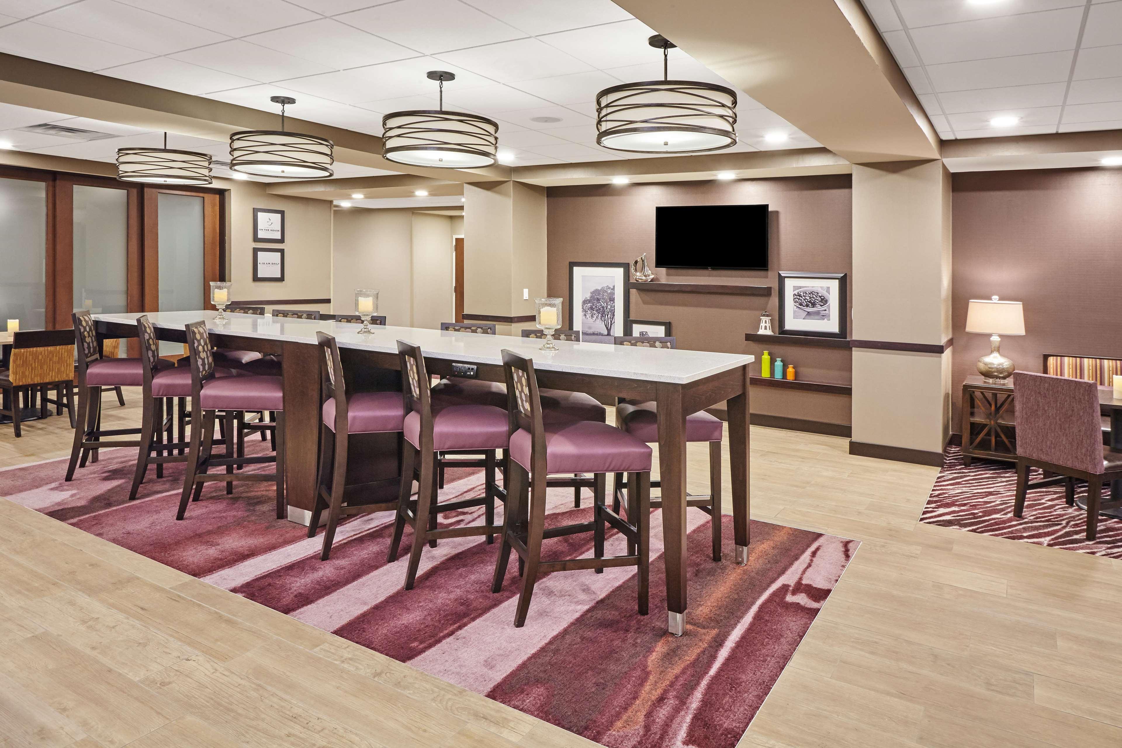 Hampton Inn Fond Du Lac Bagian luar foto
