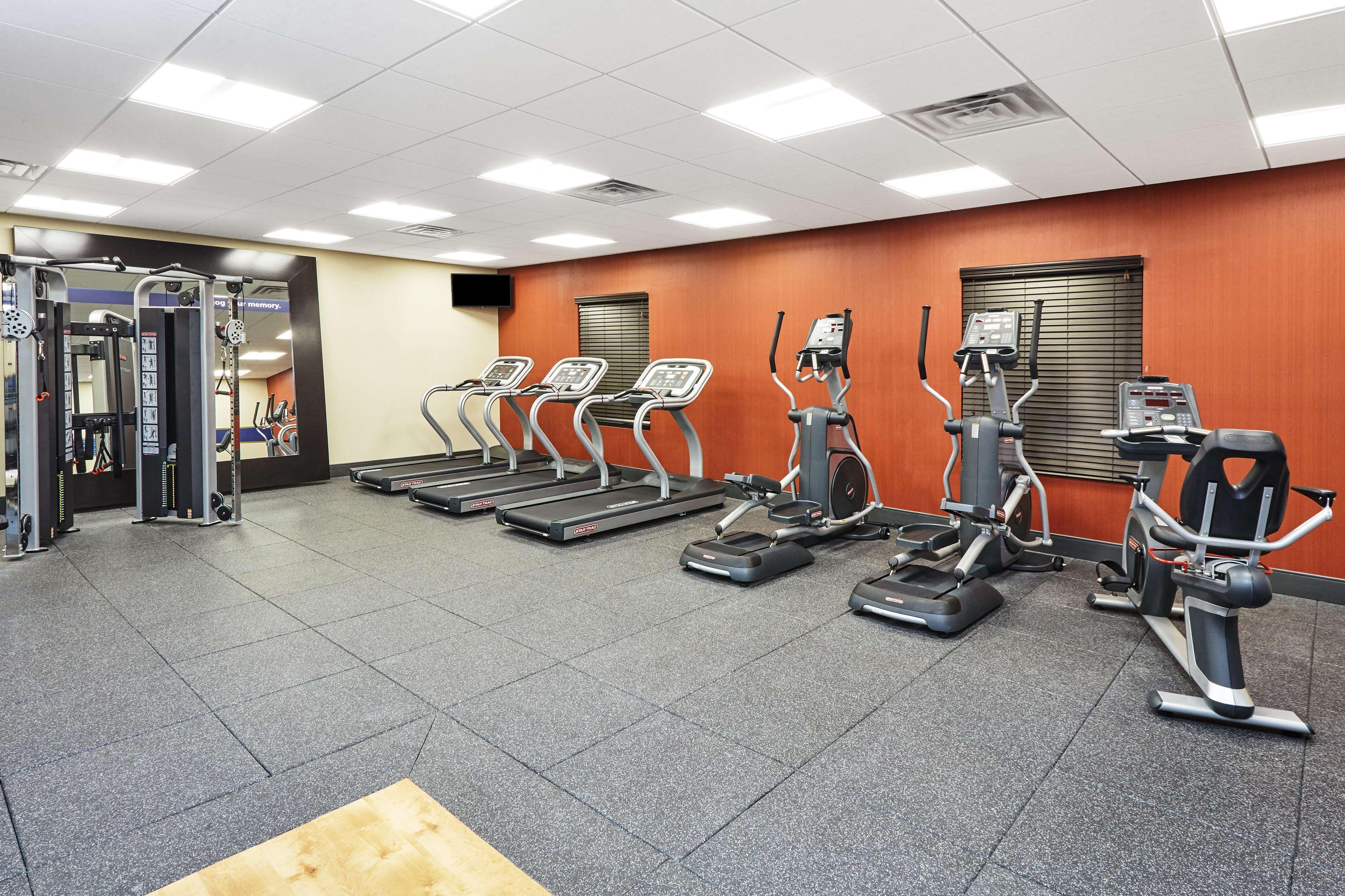 Hampton Inn Fond Du Lac Bagian luar foto